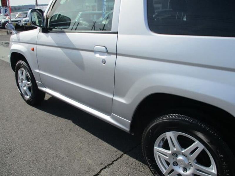 PAJERO MINI