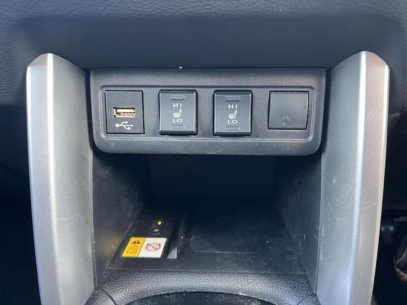 COROLLA CROSS