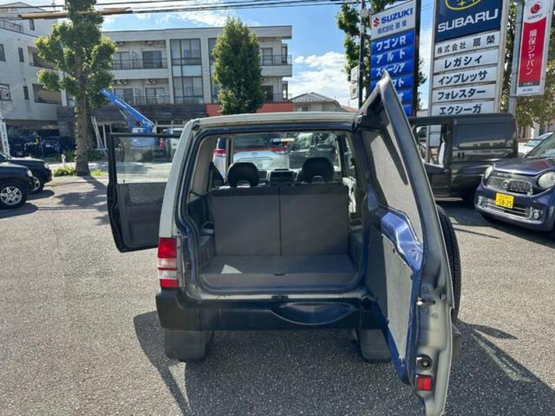 PAJERO MINI
