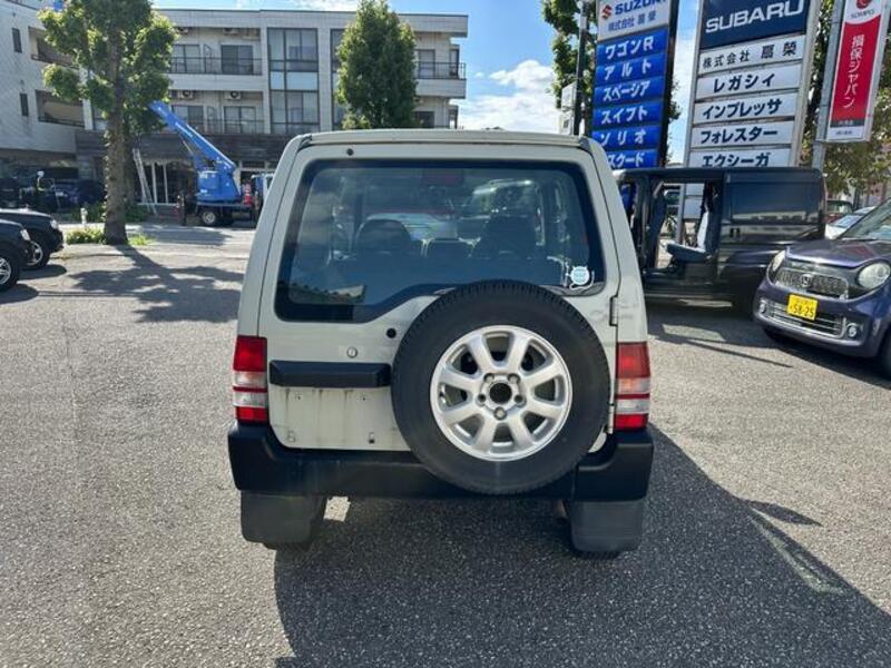 PAJERO MINI