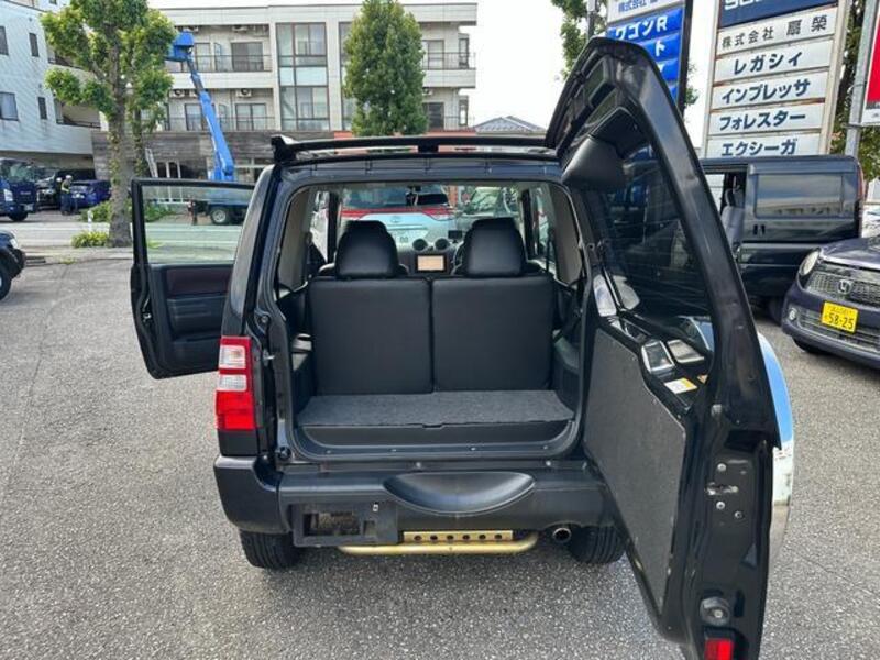 PAJERO MINI