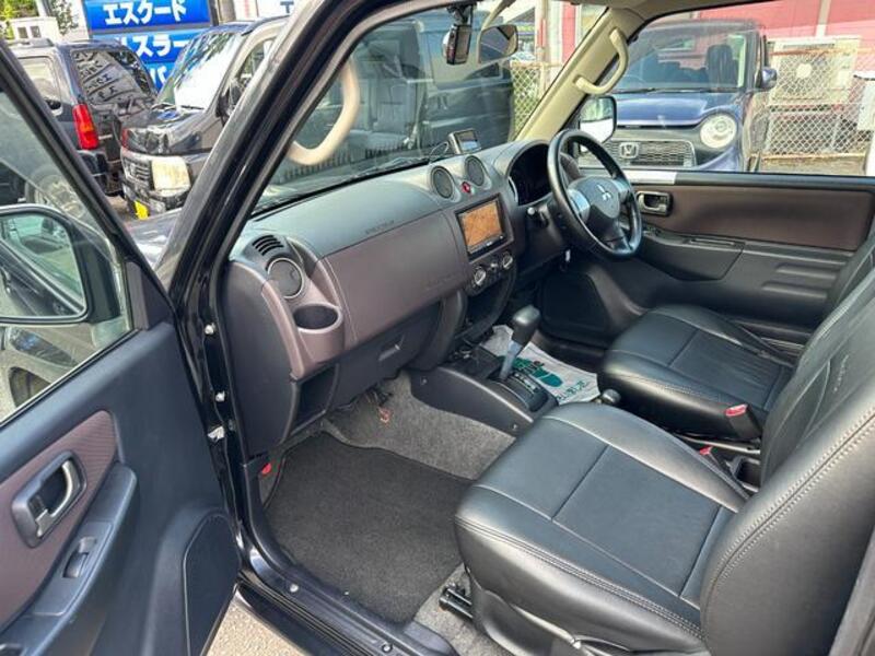 PAJERO MINI