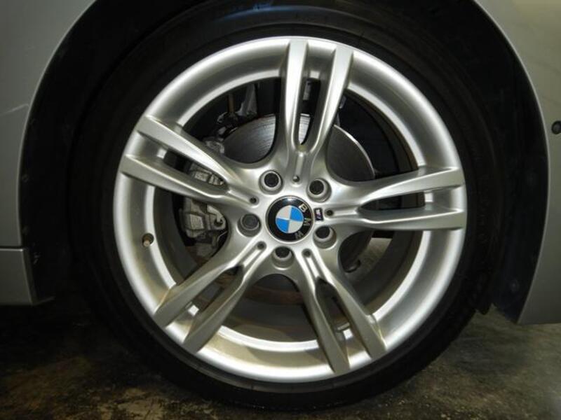 4 SERIES