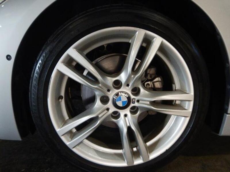 4 SERIES