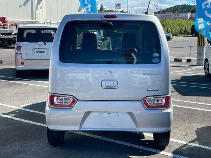 WAGON R