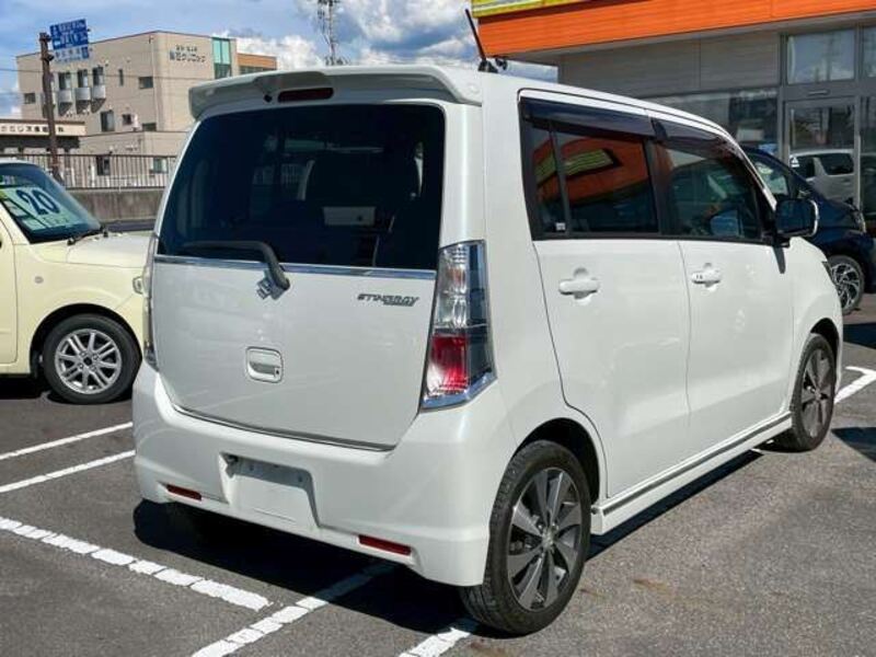 WAGON R