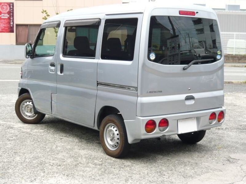 MINICAB VAN