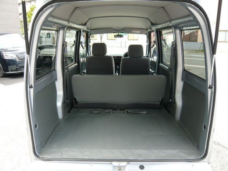 MINICAB VAN