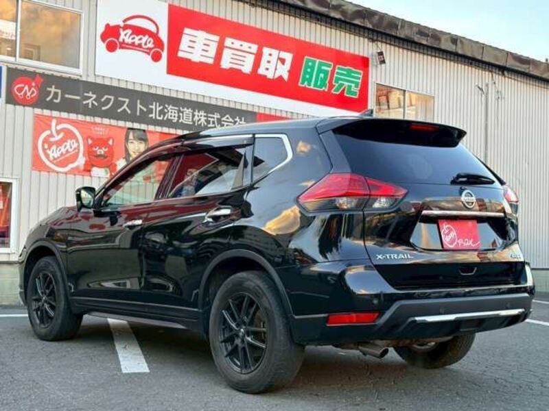 X-TRAIL