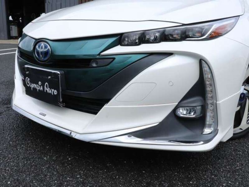 PRIUS PHV