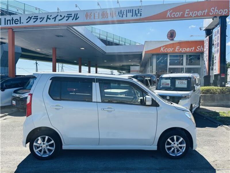 WAGON R