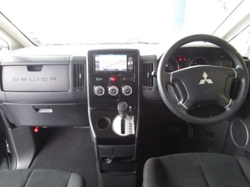 DELICA D5