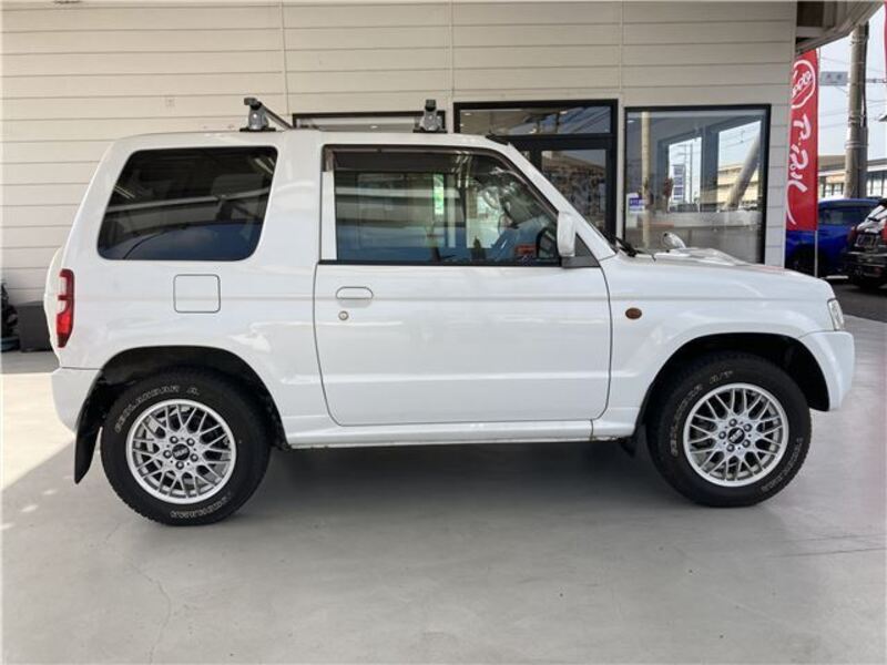 PAJERO MINI