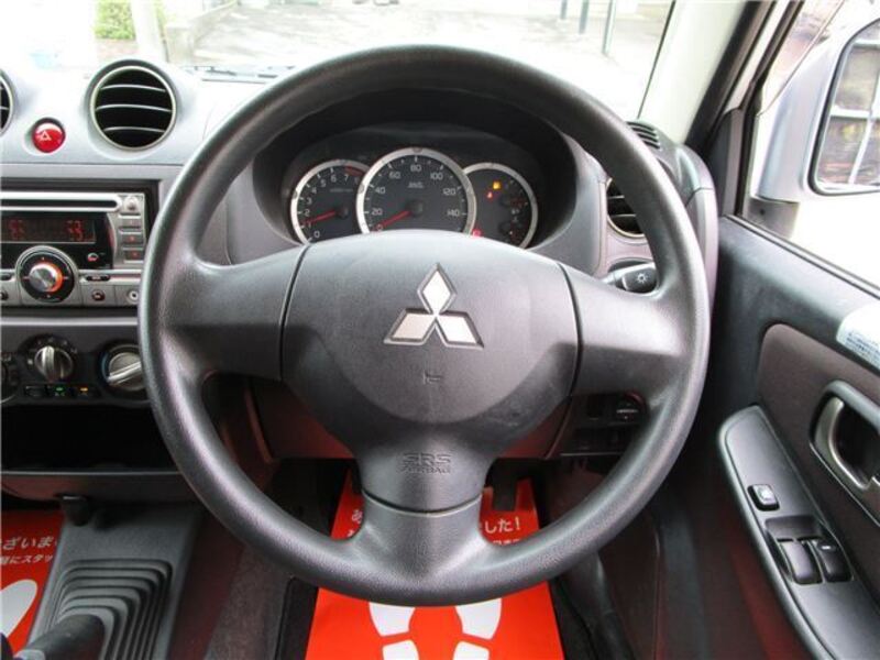 PAJERO MINI