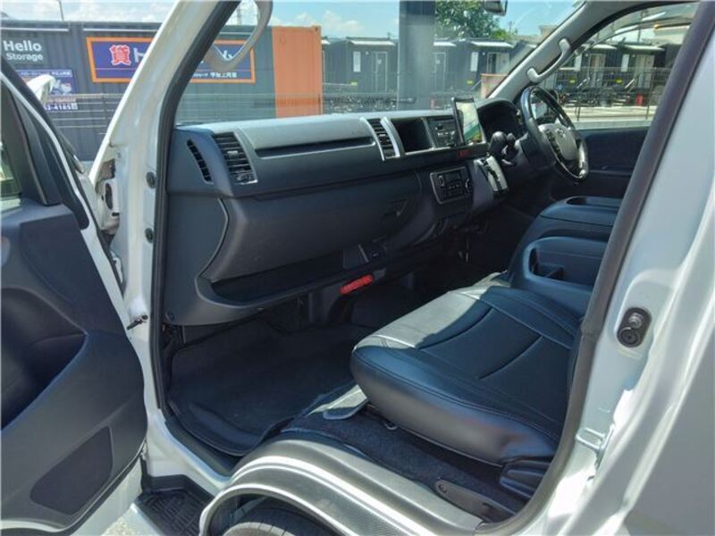 HIACE