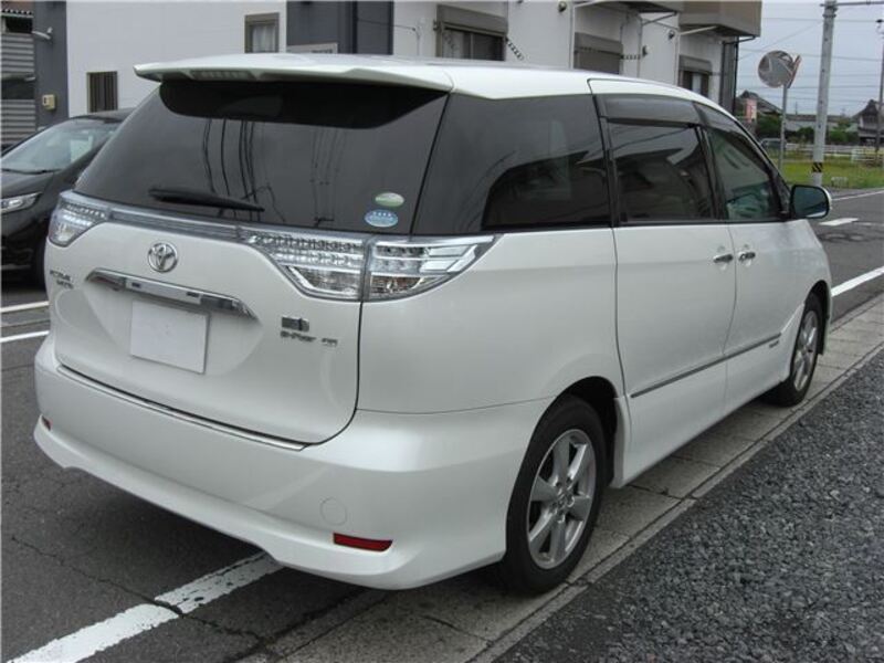 ESTIMA HYBRID
