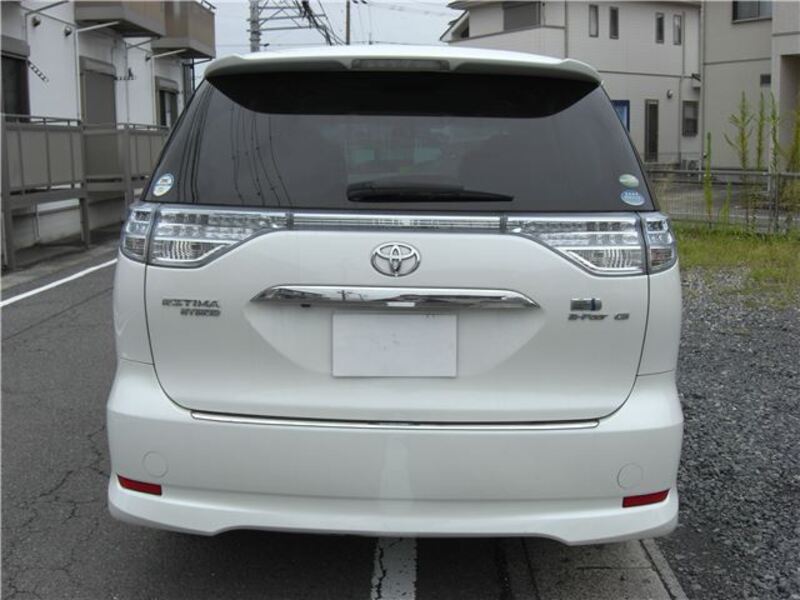 ESTIMA HYBRID
