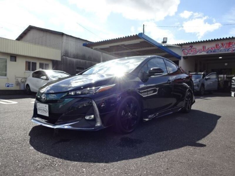 PRIUS PHV