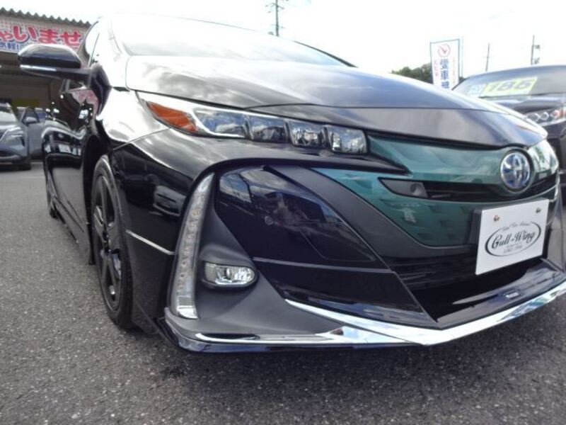 PRIUS PHV