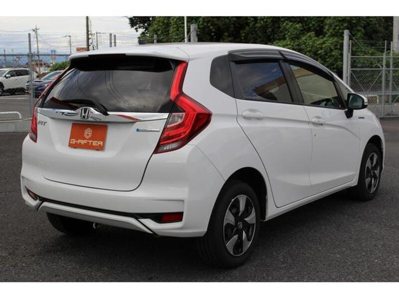 FIT HYBRID