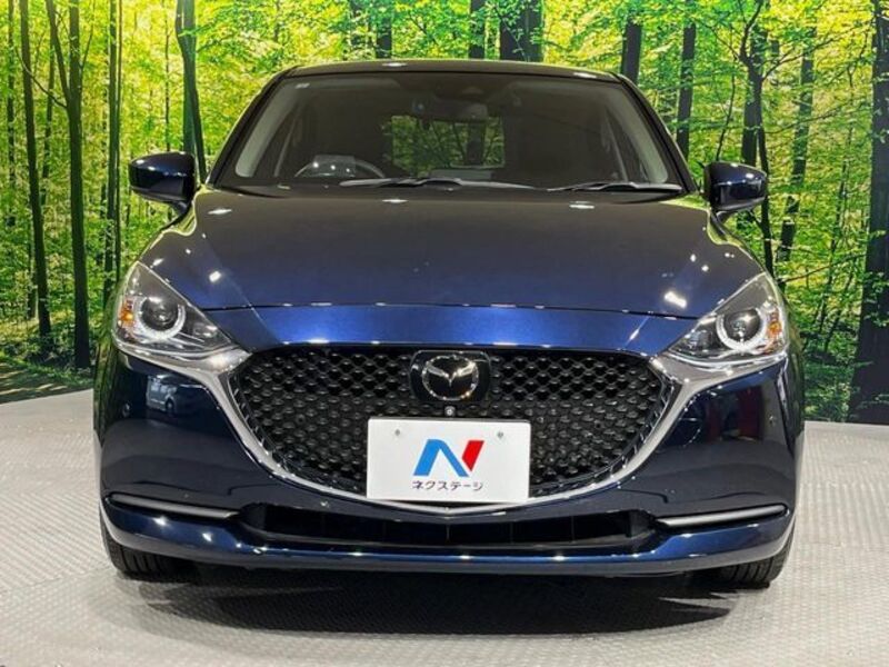 MAZDA2