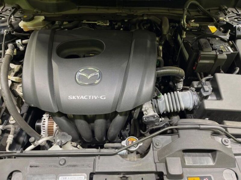 MAZDA2