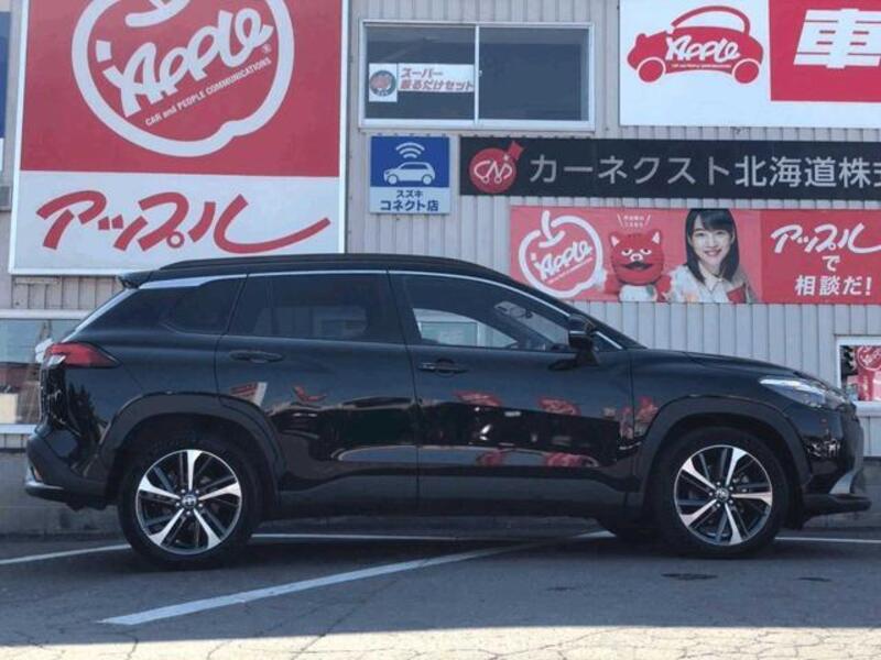 COROLLA CROSS