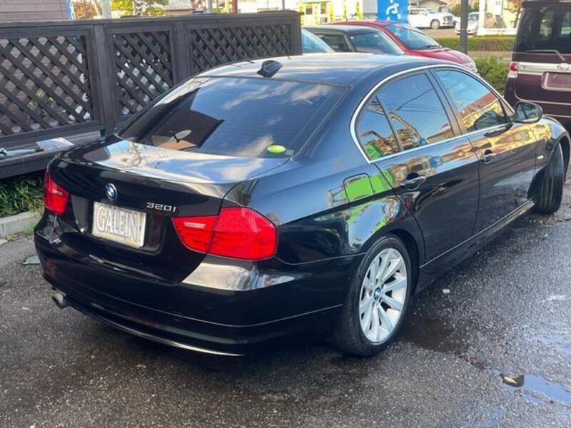 3 SERIES
