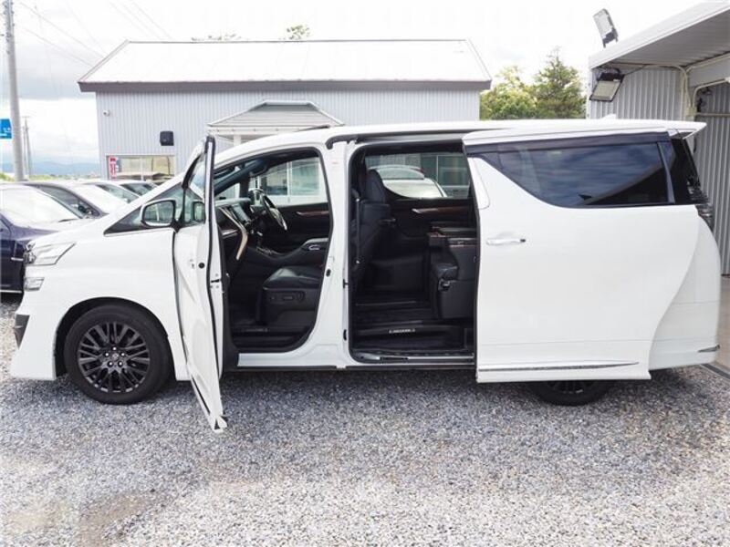VELLFIRE