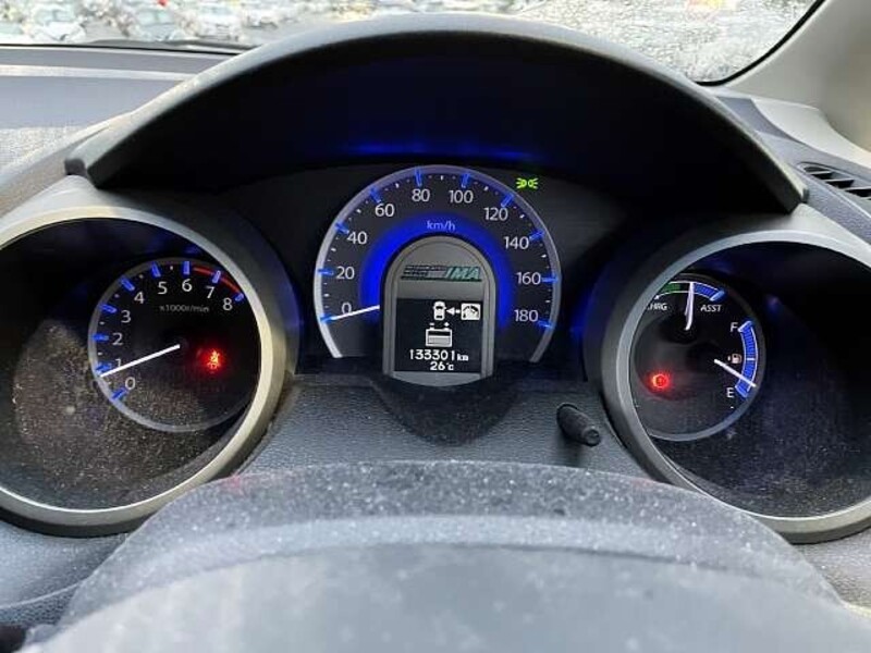FIT HYBRID