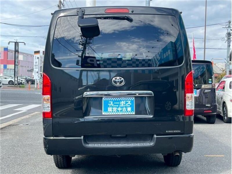 HIACE VAN
