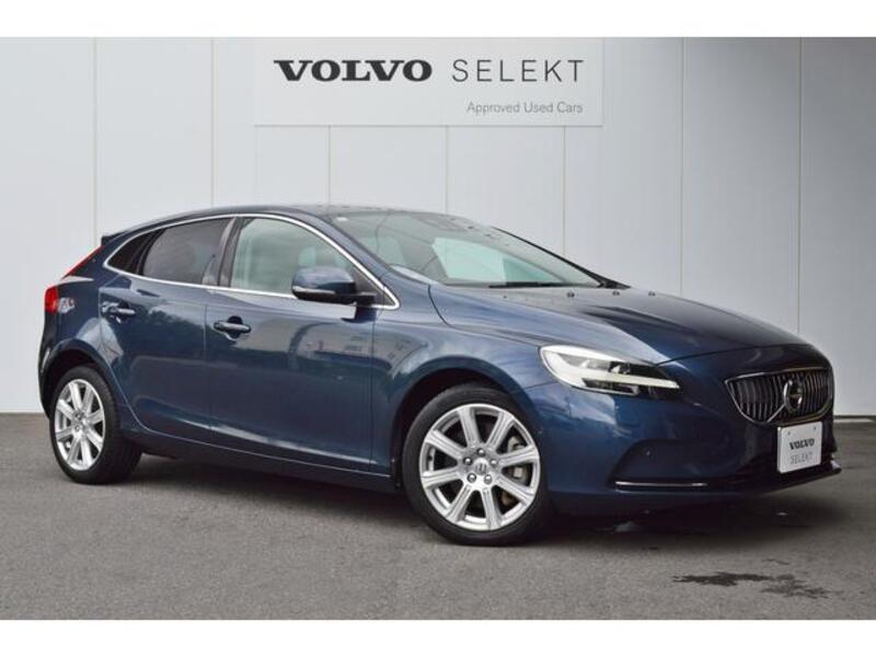 V40
