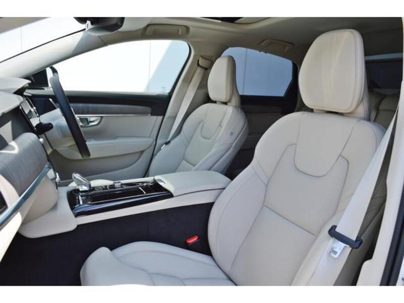 S90