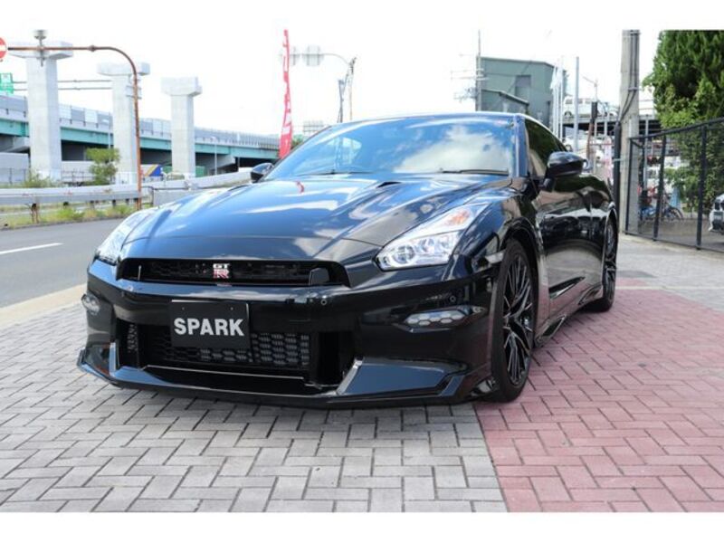 GT-R-0