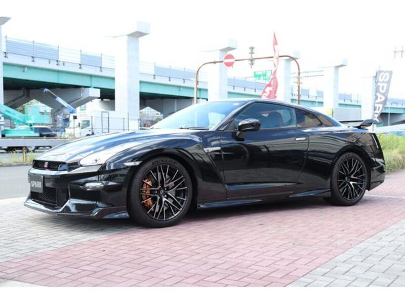GT-R