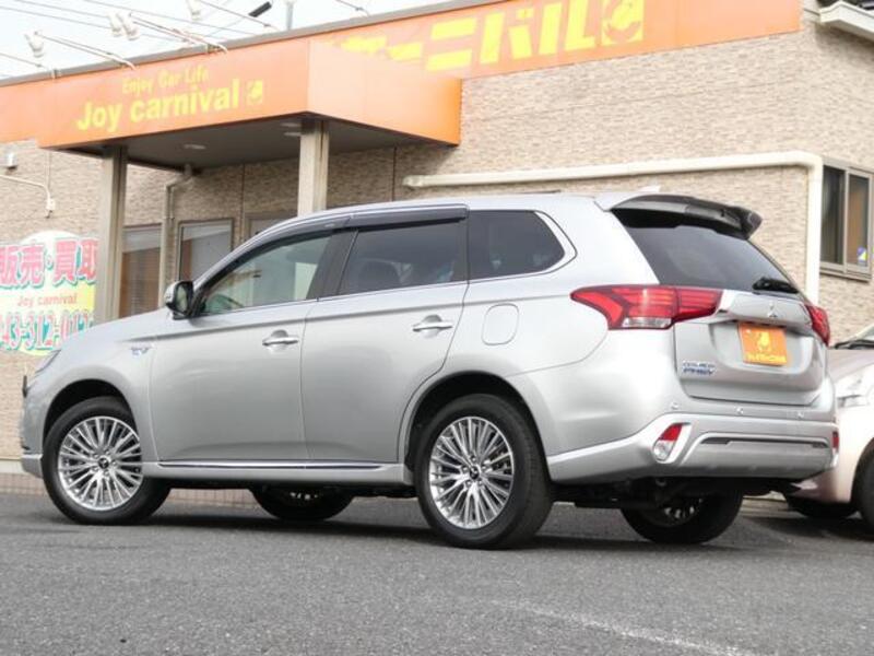 OUTLANDER PHEV