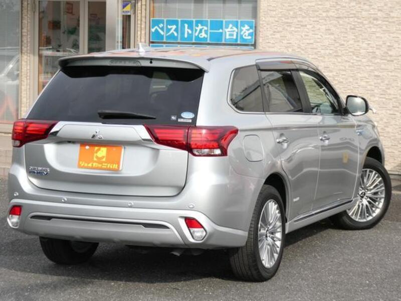OUTLANDER PHEV