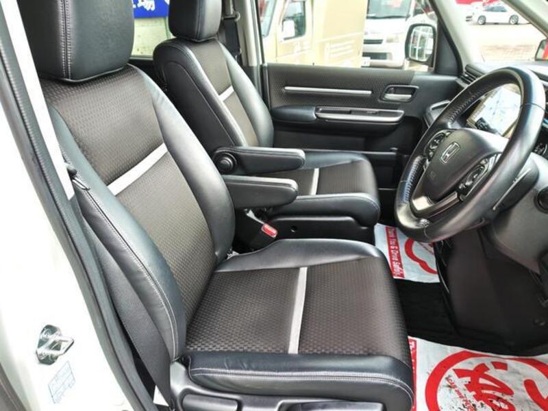 STEPWAGON SPADA