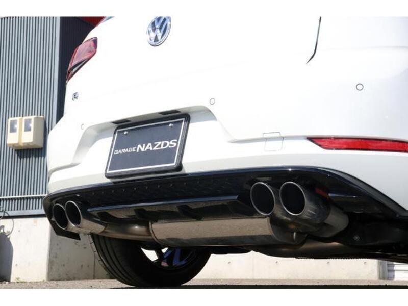 GOLF R