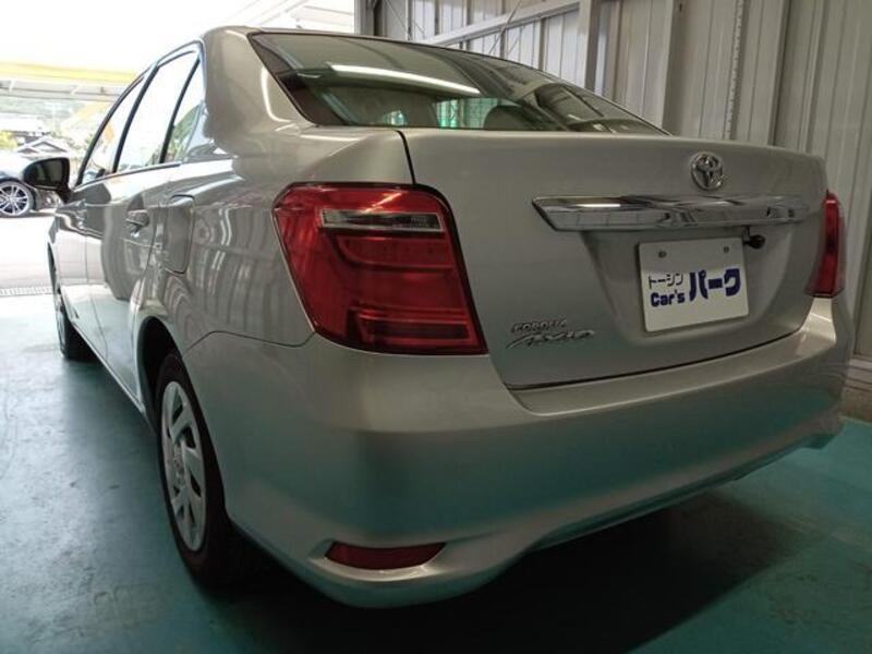 COROLLA AXIO