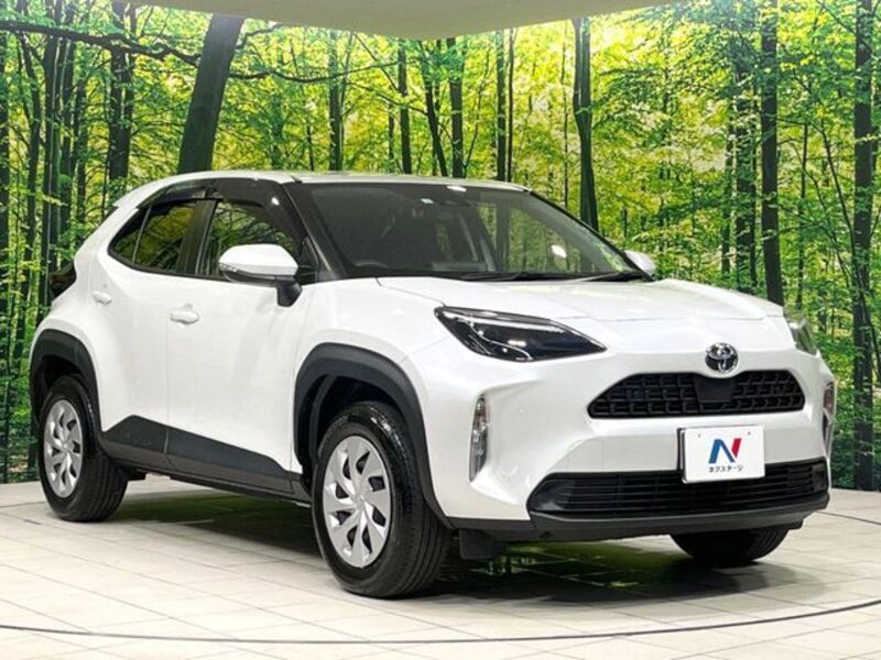 YARIS CROSS