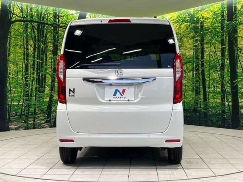 N BOX