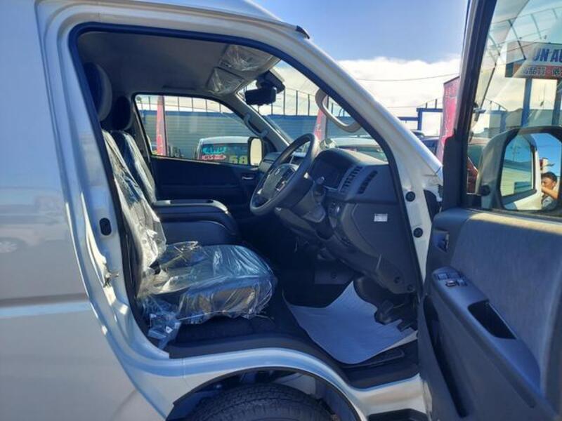 HIACE WAGON