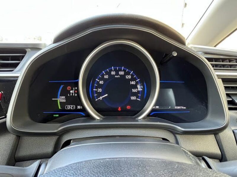 FIT HYBRID