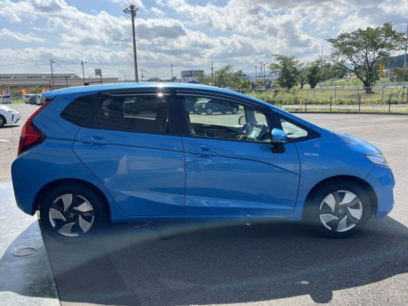 FIT HYBRID