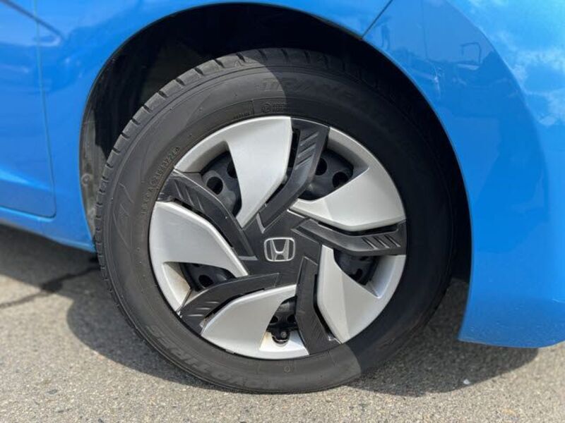 FIT HYBRID