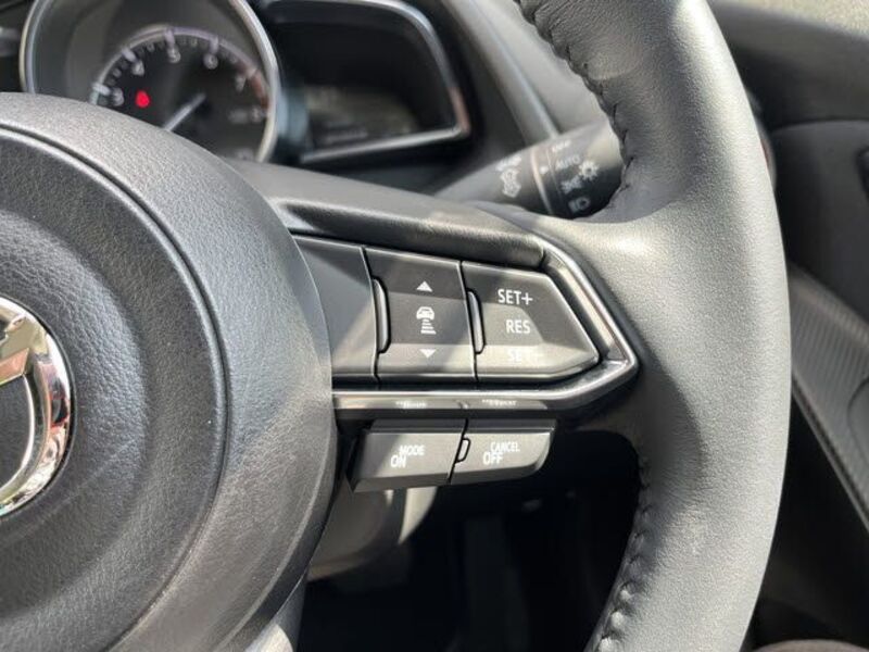 MAZDA2