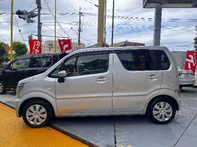 WAGON R