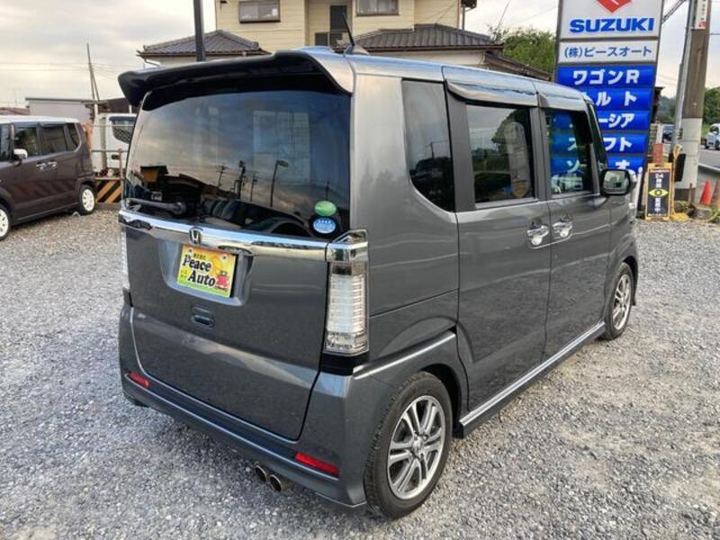 N BOX CUSTOM