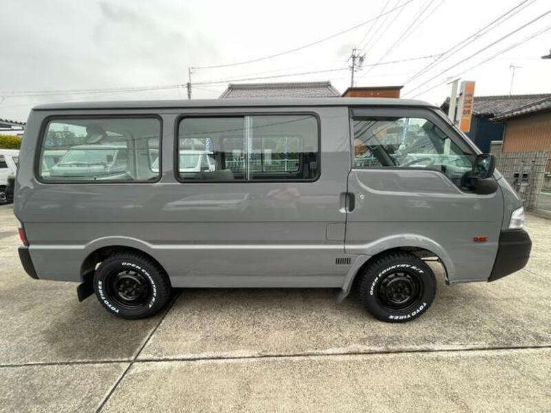 BONGO VAN